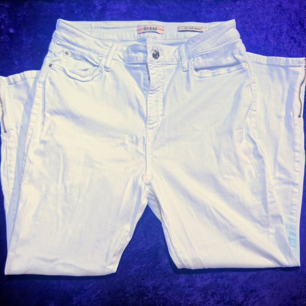 Guess Pre-loved White Stretch Denim 1981 skinny crop jeans Size 31